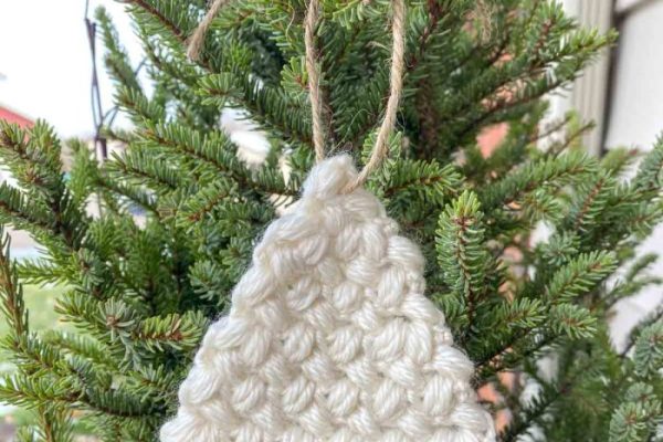 Christmas ornaments crocheted tree crochet decorations baubles pattern balls patterns homemade easy bauble chic look ornament styrofoam red bobbles di